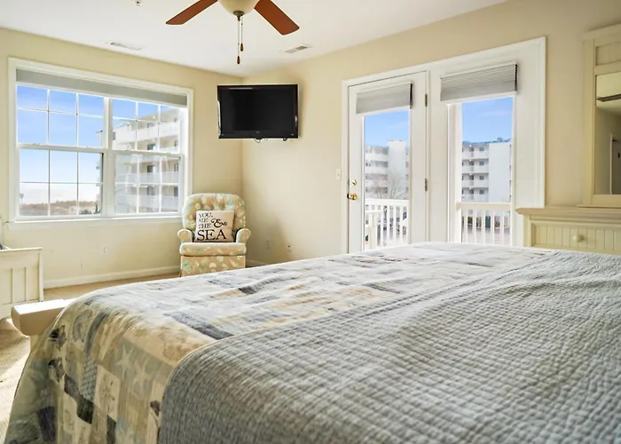 Spacious 4-bedroom Ocean Block Townhouse In Ocean City, Perfect For Families & Group Trips Holiday home