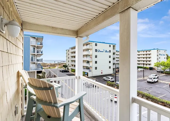Spacious 4-bedroom Ocean Block Townhouse In Ocean City, Perfect For Families & Group Trips *