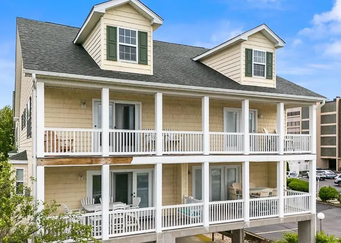 Spacious 4-bedroom Ocean Block Townhouse In Ocean City, Perfect For Families & Group Trips * Ocean City