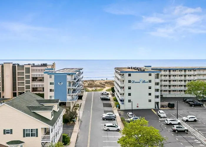 Spacious 4-bedroom Ocean Block Townhouse In Ocean City, Perfect For Families & Group Trips Holiday home Ocean City