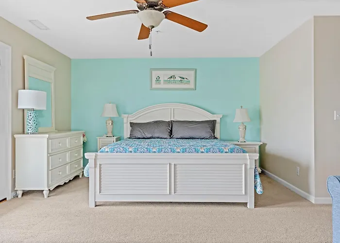 Spacious 4-bedroom Ocean Block Townhouse In Ocean City, Perfect For Families & Group Trips
