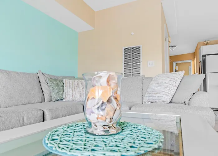 Holiday home Spacious 4-bedroom Ocean Block Townhouse In Ocean City, Perfect For Families & Group Trips
